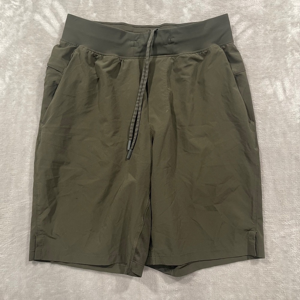 Lululemon T.H.E. Short Mens Small Green Shorts 9' Linerless Gym Performance